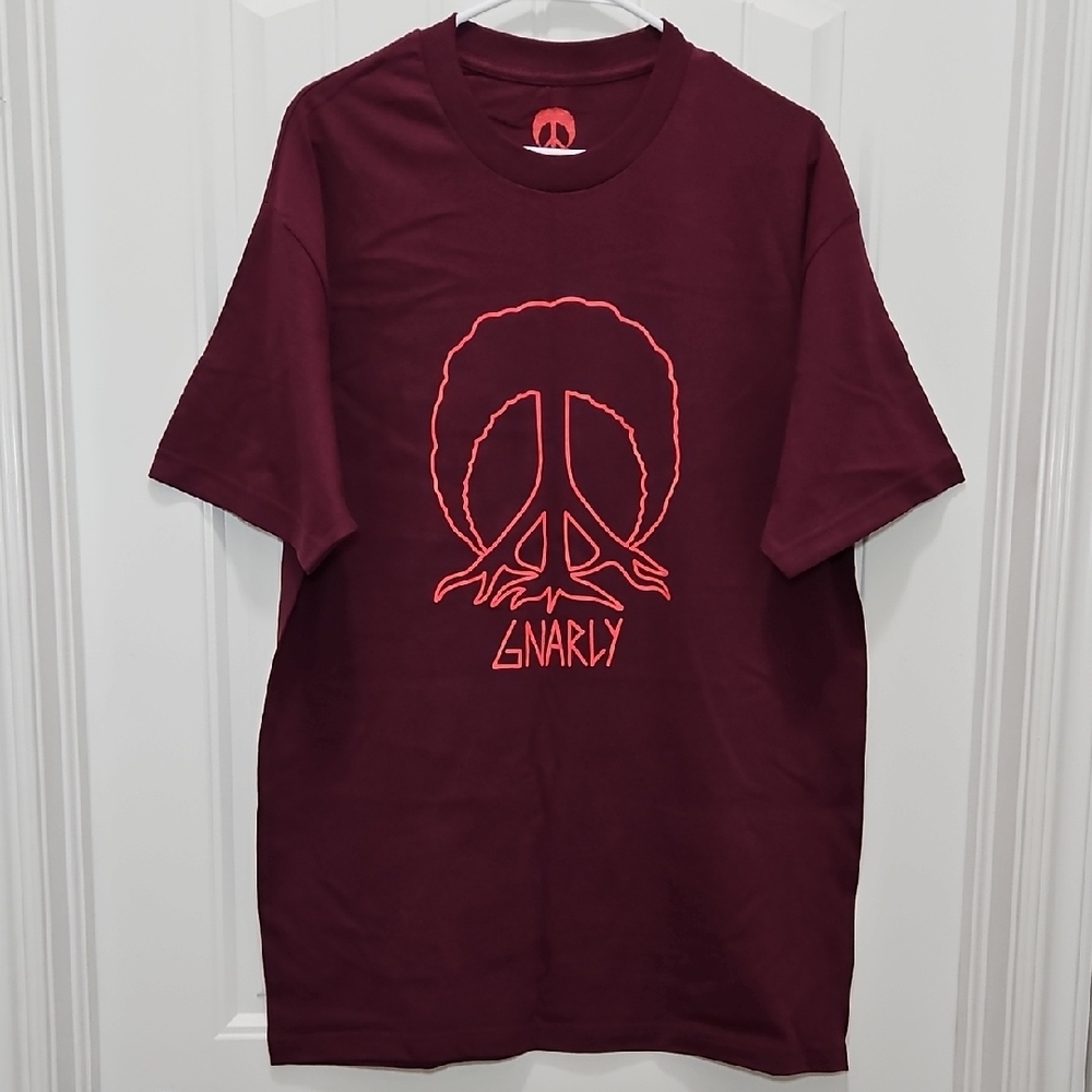 Gnarly Skull Tree Roots Graphic Short Sleeve T-shirt
